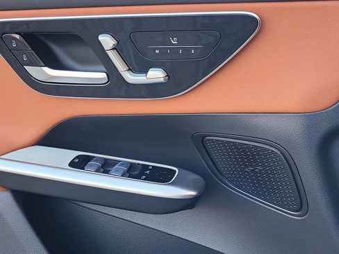 Certified 2024 Mercedes-Benz GLC 300 4MATIC image 22