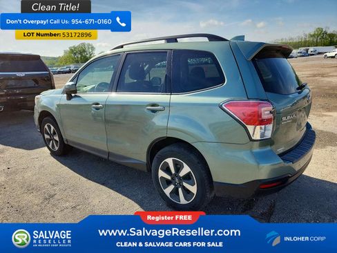 Used 2017 Subaru Forester 2.5i Premium AWD/4WD image 3