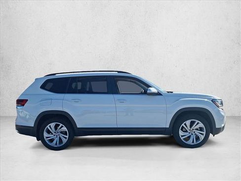Used 2022 Volkswagen Atlas SE image 4