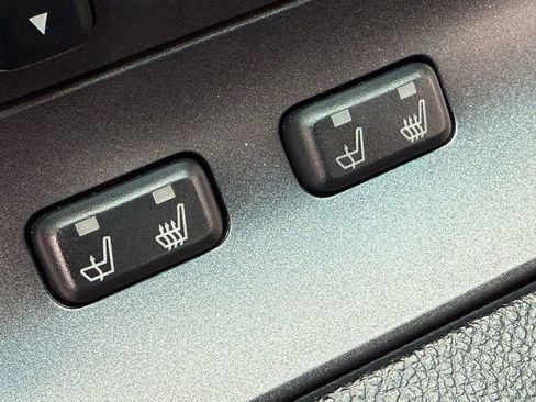 Used 2003 Ford Thunderbird RWD image 86