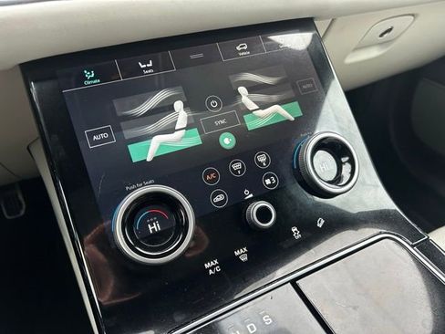 Used 2018 Land Rover Range Rover Velar R-Dynamic HSE image 22