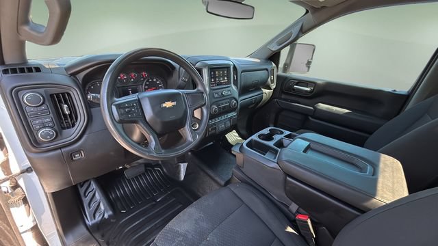 Used 2025 Chevrolet Silverado 3500 W/T AWD/4WD image 18