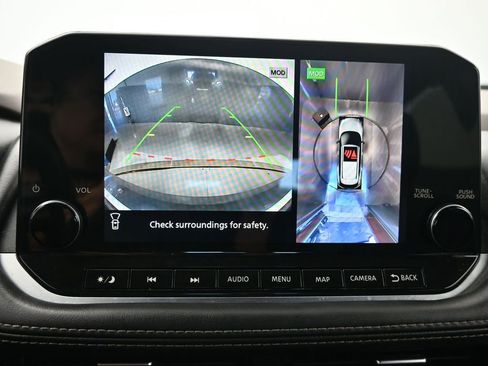 Used 2023 Nissan Rogue SL w/ SL Premium Package image 30