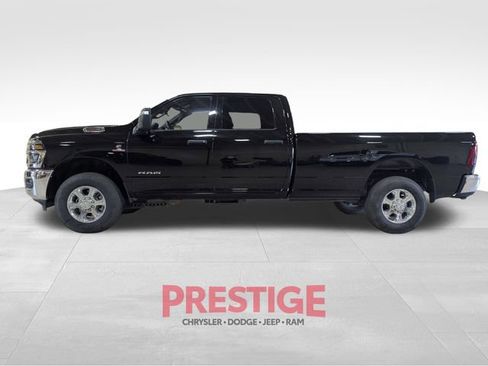 New 2025 RAM 3500 Big Horn image 9