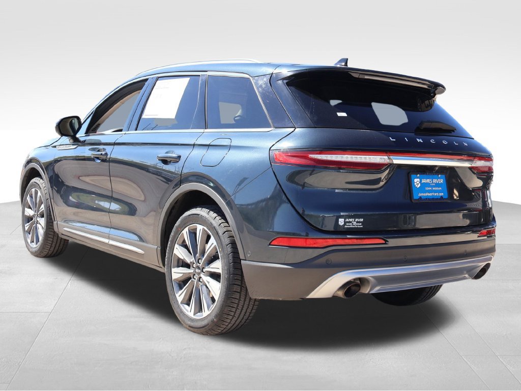 Used 2021 Lincoln Corsair Reserve AWD/4WD image 3