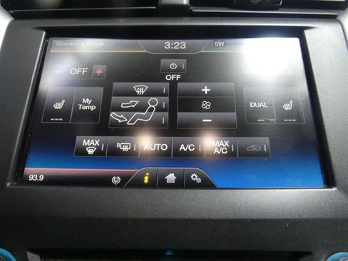 Used 2016 Ford Fusion SE image 41