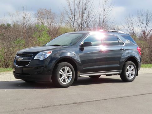 Used 2015 Chevrolet Equinox LT w/ Driver Convenience Package image 6