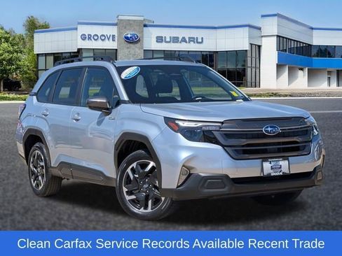 Certified 2025 Subaru Forester Premium AWD/4WD image 1