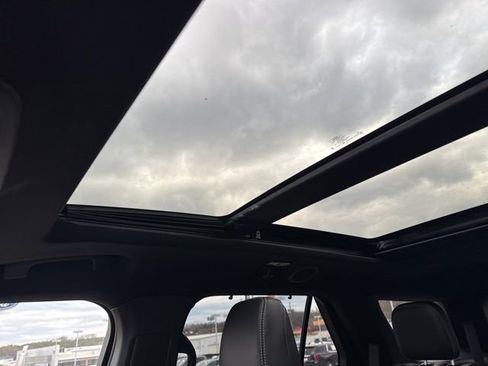 Used 2023 Ford Explorer ST w/ Equipment Group 401A image 35