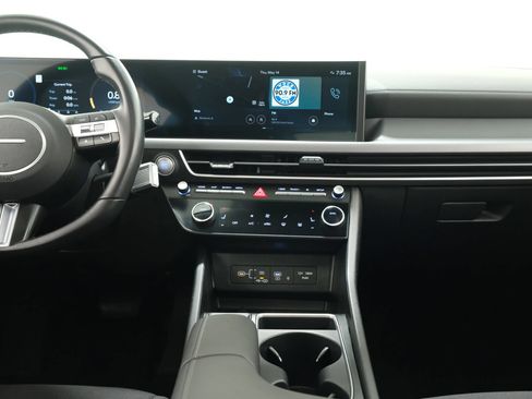 Used 2024 Hyundai Sonata SEL w/ Convenience Package FWD image 9