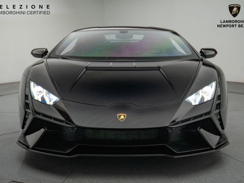Used 2023 Lamborghini Huracan Tecnica image 10