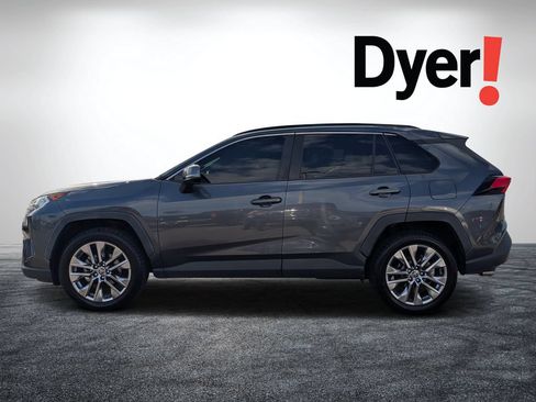 Used 2021 Toyota RAV4 XLE Premium FWD image 7