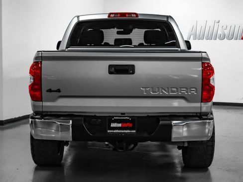 Used 2019 Toyota Tundra SR5 w/ SR5 Upgrade Package AWD/4WD image 8