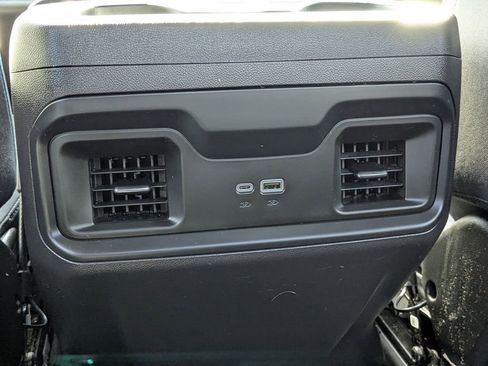 Used 2024 Chevrolet Silverado 1500 LT Trail Boss image 15