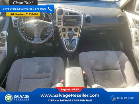 Used 2005 Toyota Matrix FWD image 11