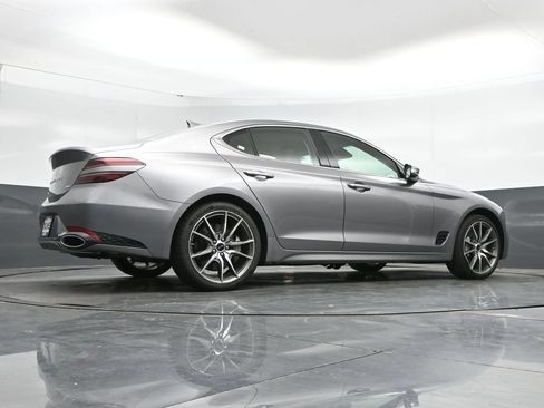 Used 2025 Genesis G70 2.5T AWD/4WD image 42