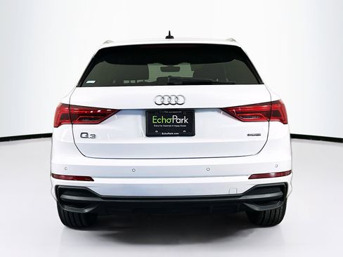 Used 2024 Audi Q3 2.0T Premium image 7