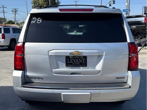 Used 2018 Chevrolet Tahoe Premier AWD/4WD image 6