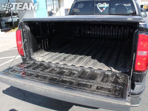 Certified 2021 Chevrolet Colorado LT w/ LT Convenience Package image 28