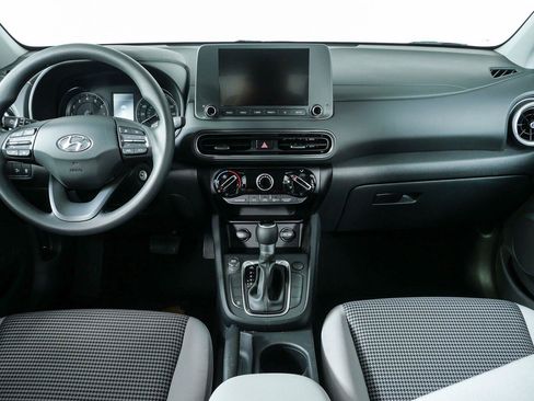 Used 2023 Hyundai Kona SE FWD image 25