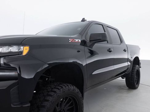 Used 2020 Chevrolet Silverado 1500 RST AWD/4WD image 12