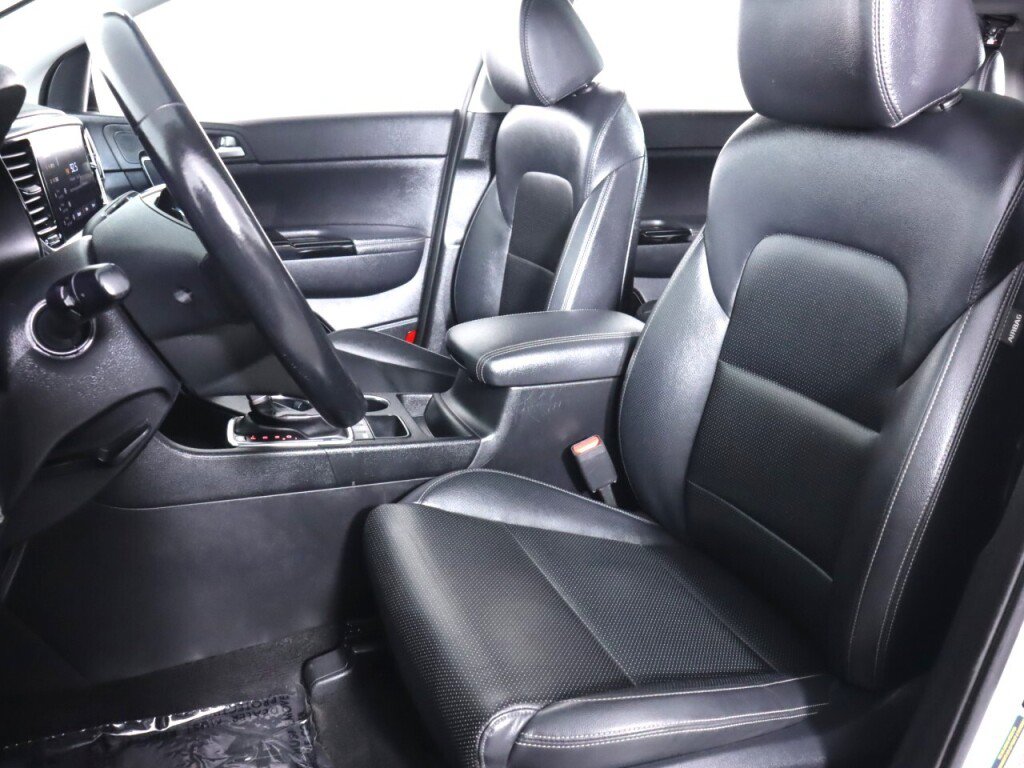 Used 2022 Kia Sportage EX AWD/4WD image 31