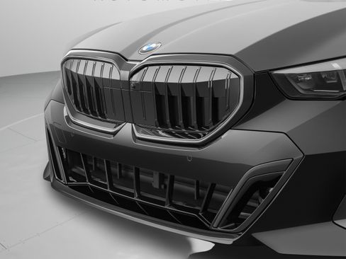 Used 2026 BMW 530i RWD image 47