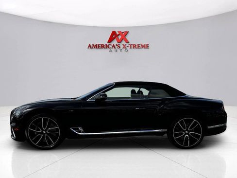 Used 2022 Bentley Continental GT image 12
