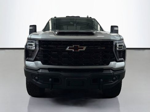 Used 2025 Chevrolet Silverado 2500 ZR2 w/ ZR2 Bison Edition AWD/4WD image 2