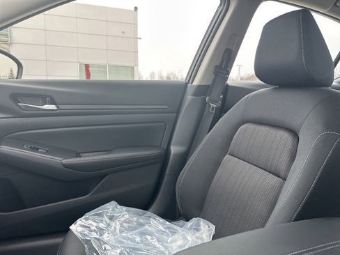 Certified 2025 Nissan Altima 2.5 SV image 16