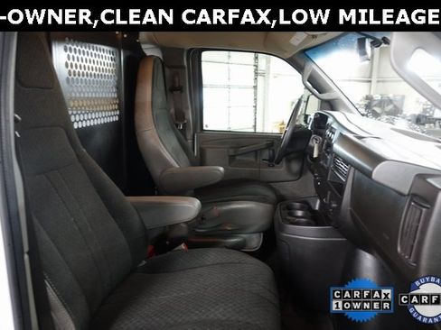 Used 2023 Chevrolet Express 2500 w/ Driver Convenience Package image 17