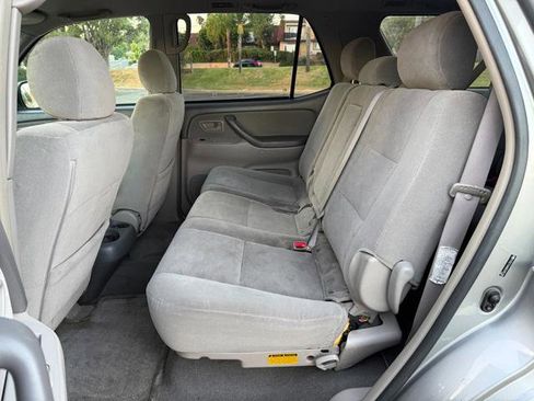 Used 2006 Toyota Sequoia SR5 image 14