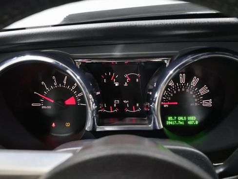Used 2009 Ford Mustang Coupe RWD image 31