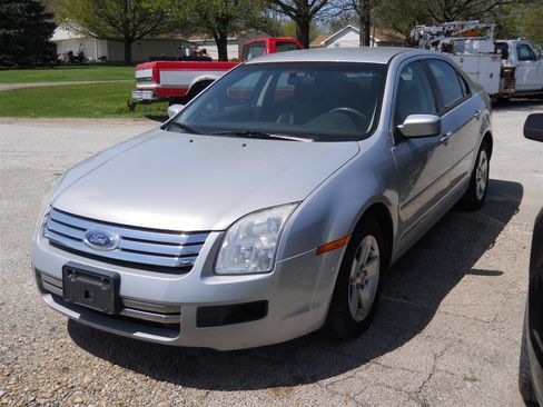 Used 2006 Ford Fusion SE image 1