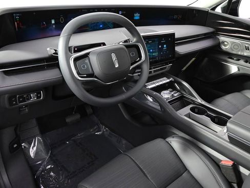 New 2026 Lincoln Nautilus Reserve image 12