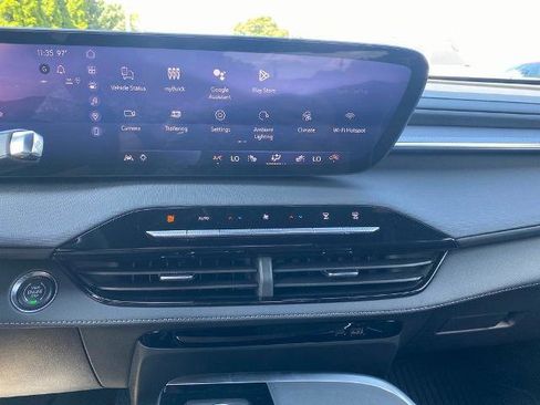 New 2026 Buick Enclave Sport Touring w/ Power Package image 22