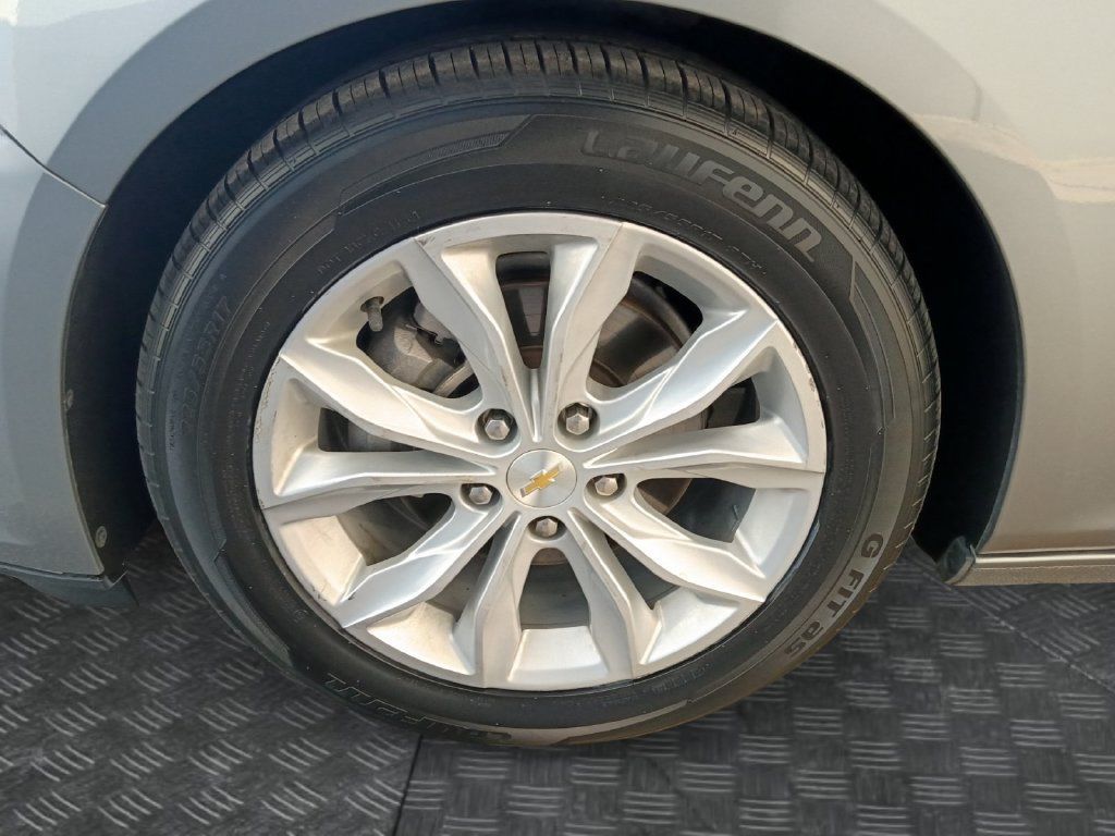 Used 2024 Chevrolet Malibu LT FWD image 23