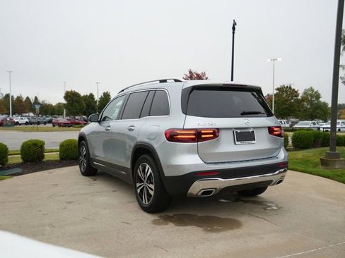 Used 2026 Mercedes-Benz GLB 250 4MATIC image 6