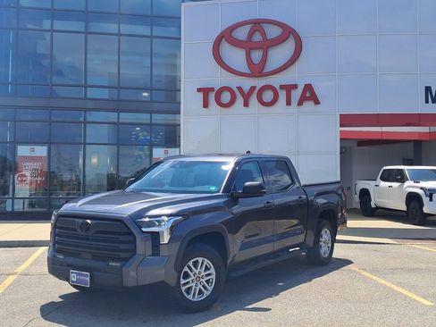 Used 2023 Toyota Tundra SR5 w/ SR5 Premium Package AWD/4WD image 1