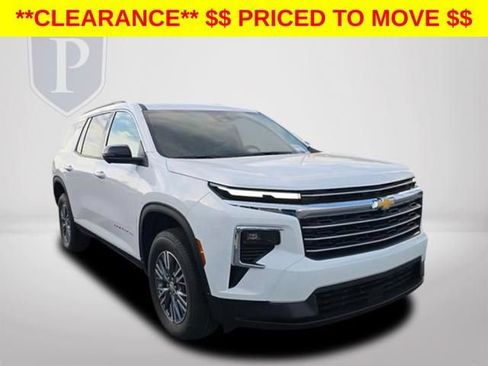 New 2026 Chevrolet Traverse LT w/ Driver Confidence Package FWD image 12