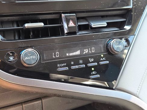 Used 2023 Toyota Camry LE FWD image 37