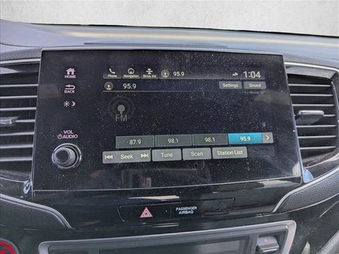 Used 2019 Honda Passport Touring image 18