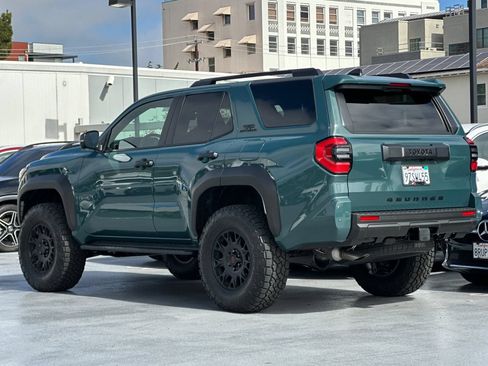 Used 2026 Toyota 4Runner TRD Off-Road Premium AWD/4WD image 6