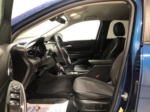 Used 2021 Buick Encore GX Select image 18