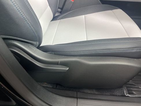 New 2026 Chevrolet Equinox EV LT image 10