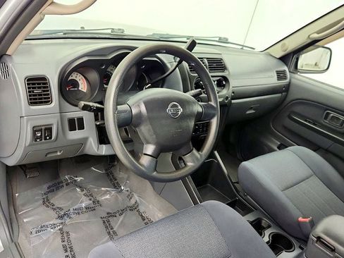 Used 2004 Nissan Frontier XE w/ (VTP) Value Truck Pkg image 12