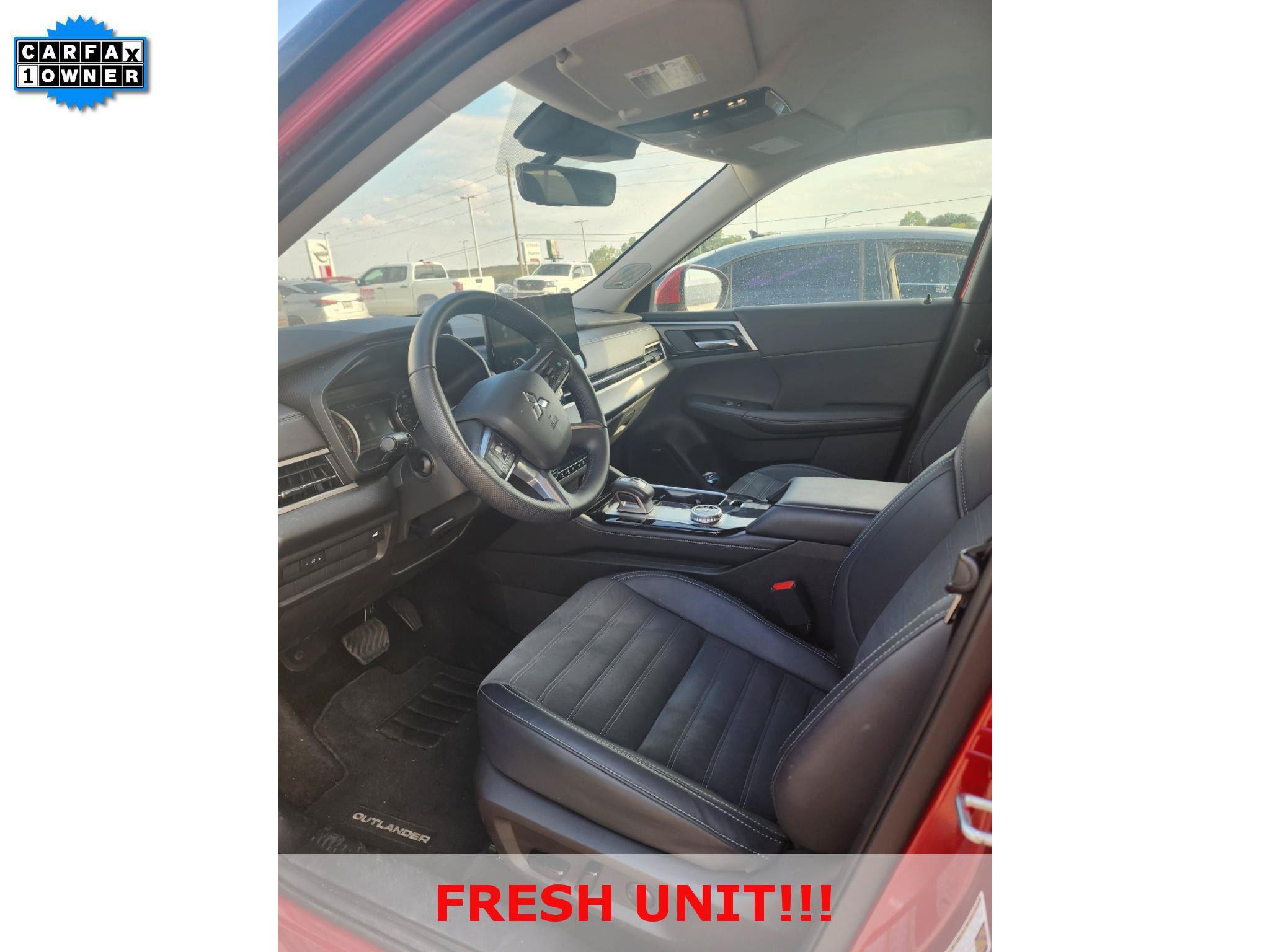 Used 2025 Mitsubishi Outlander SE AWD/4WD image 9