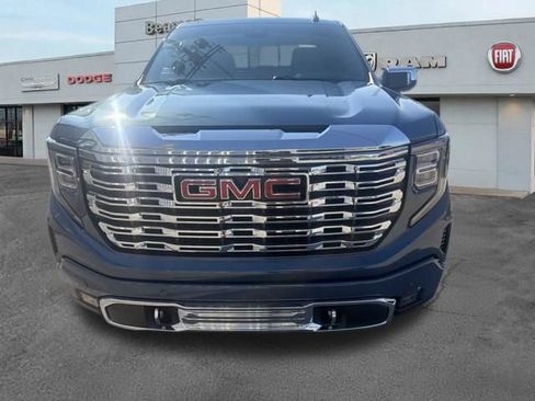 Used 2025 GMC Sierra 1500 Denali AWD/4WD image 7