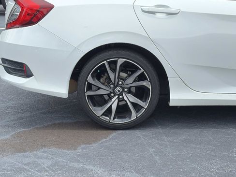Used 2019 Honda Civic Sport image 9