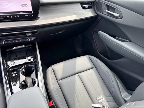 New 2026 Audi Q3 quattro 2.0T AWD/4WD image 27